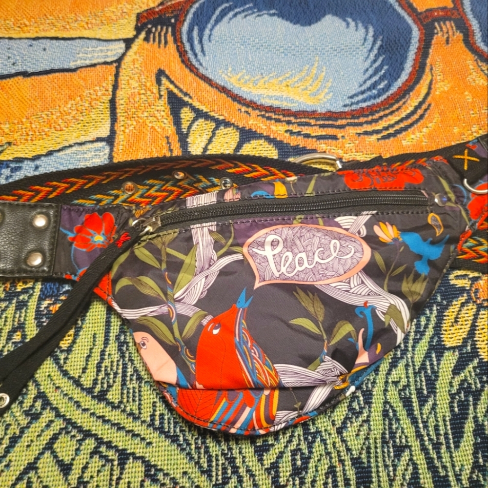 Unique Sacroots Belt Bag, Fanny-Pack, Utility Belt